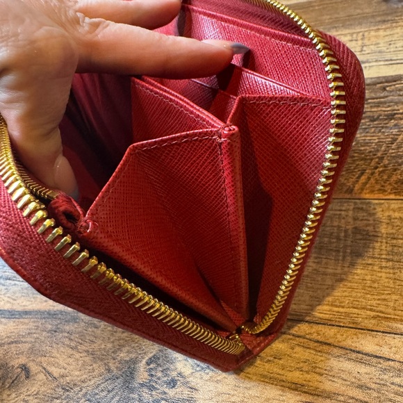 Prada Saffiano Leather Zippy Long Wallet Red Full Set With Authenticity Card - Picture 14 of 16
